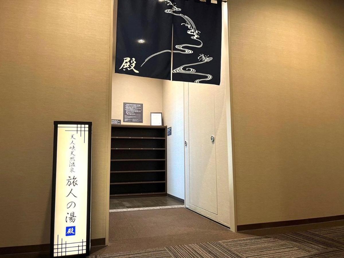 Hotel Route Inn Grand Asahikawa Ekimae Exterior photo